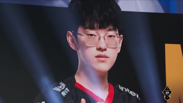 际行动诠释 际行动诠释